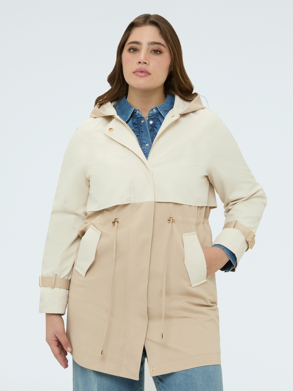 Fiorella Rubino Trench bicolor con capucha