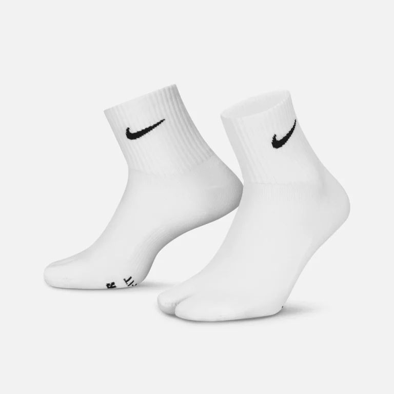 Nike Everyday Plus