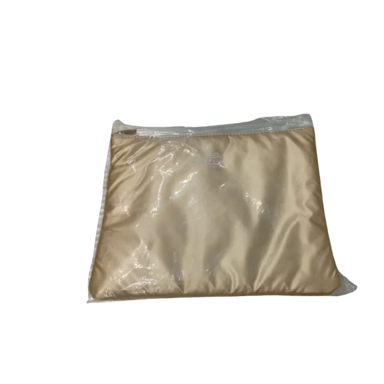 Wella pochette dorada Promoción