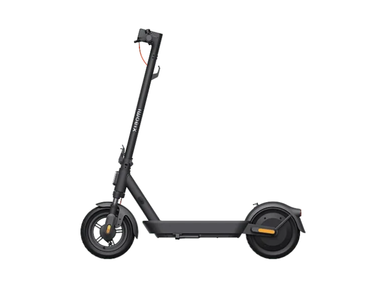Xiaomi Patinete eléctrico - Xiaomi Electric Scooter 5 Plus, Tipo 1 / VPL, Pot nominal 400W, 120 kg, Vel máx 25km/h, Neumáticos 12", Batería 10200 mAh,