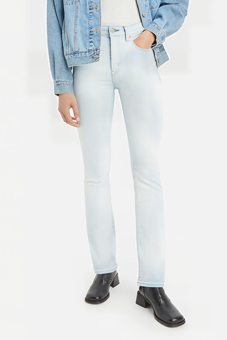 Levi's 725 Flared Jeans White Talla: W24L32 | Pantalones Anchos Outlet | Mujer | Blanco