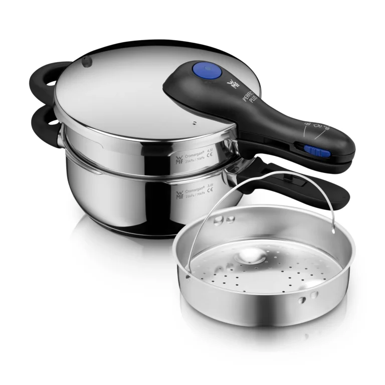 Set de ollas rápidas Perfect Plus de 4,5 L y 3 L apilables con cestillo para cocinar al vapor WMF