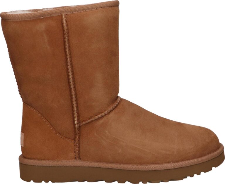 Ugg women's and girls boots 1016223 Classic short ii 6 chestnut