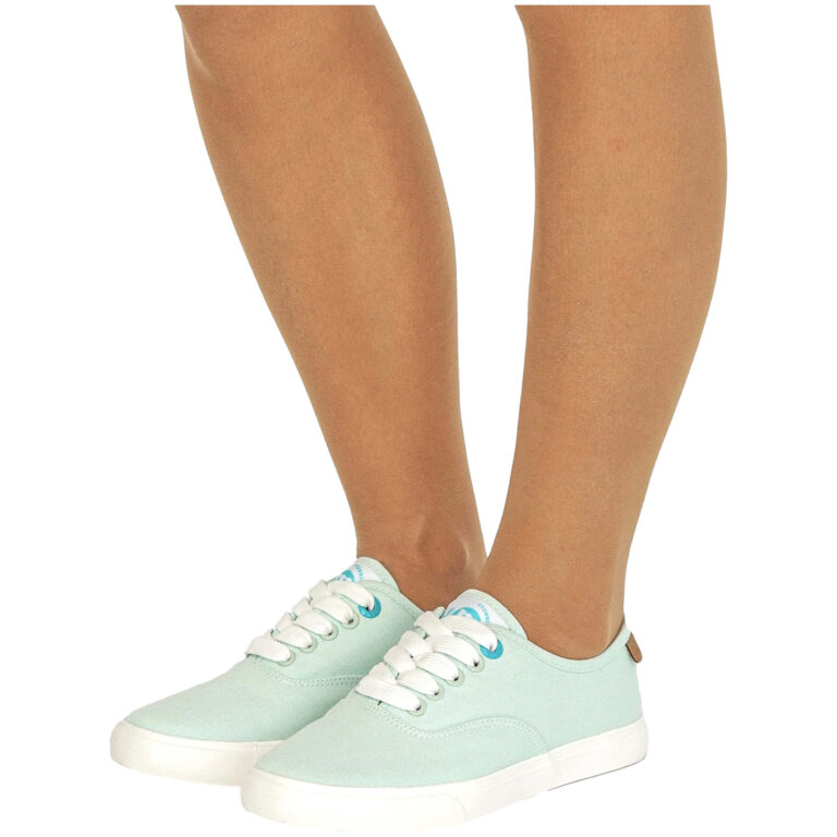 Zapatillas marca Mustang modelo 60342-C53914 para mujer en color verde agua