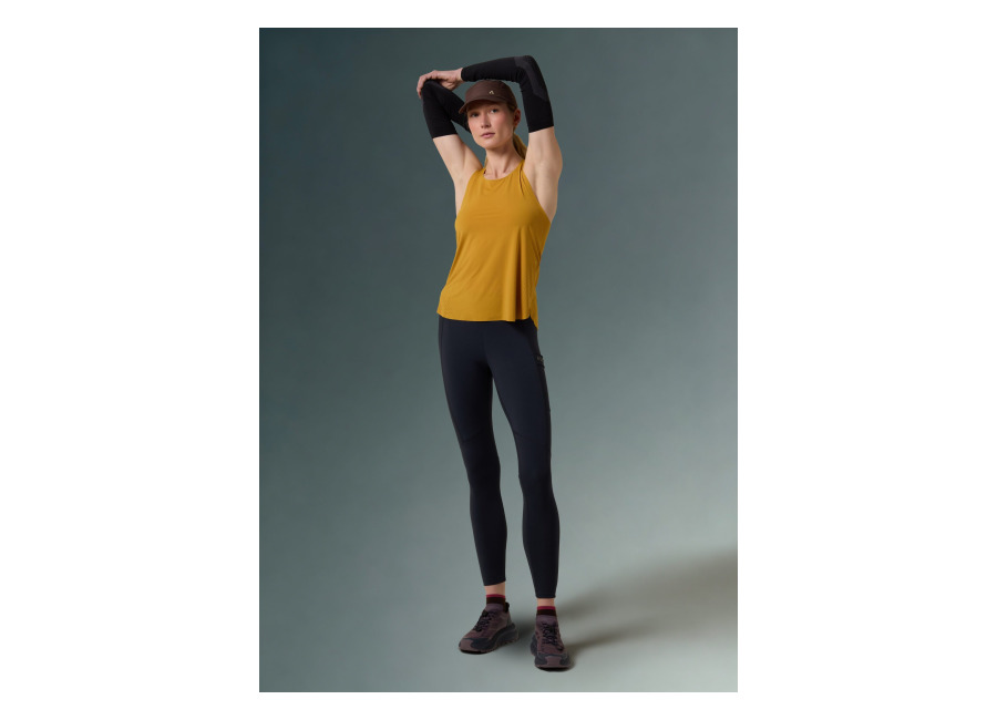 Altavia Camiseta Técnica Con Inserciones Laterales Altavia With Deborah Compagnoni, Mujer, Amarillo ocre, Talla: 34