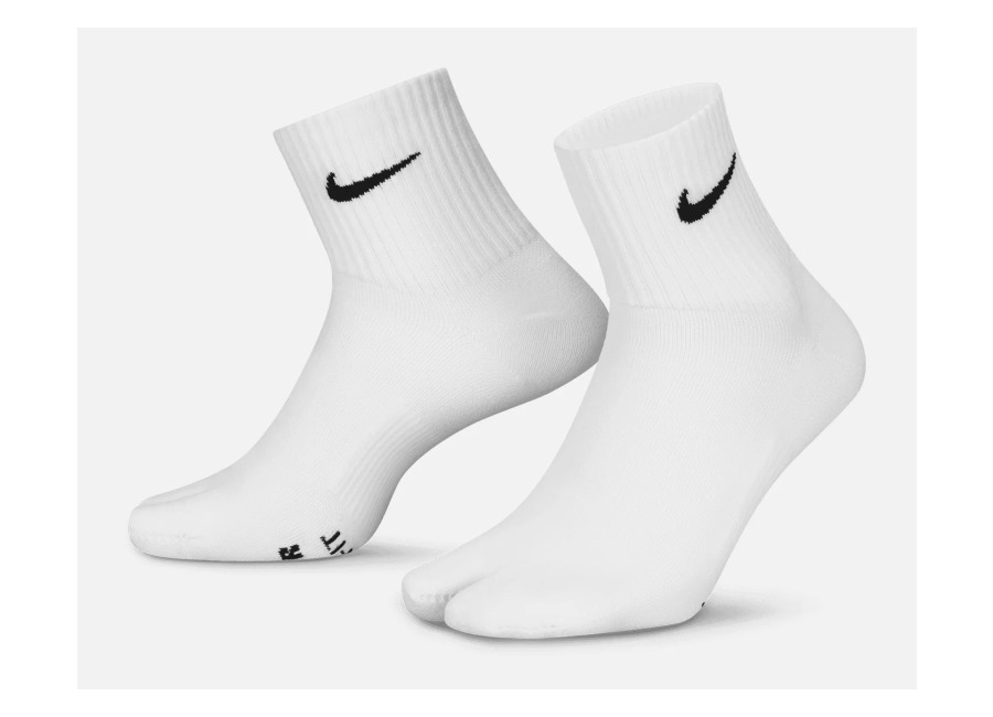 Nike Everyday Plus