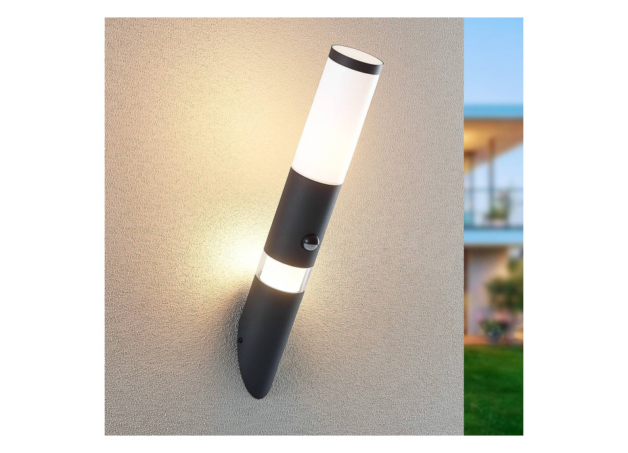 Lindby Okari aplique de exterior, sensor, antorcha