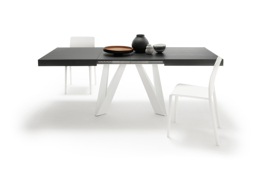 Mobili Fiver Mesa Extensible Romina 140(220)x90cm, Fresno Negro con Patas en Hierro Blanco