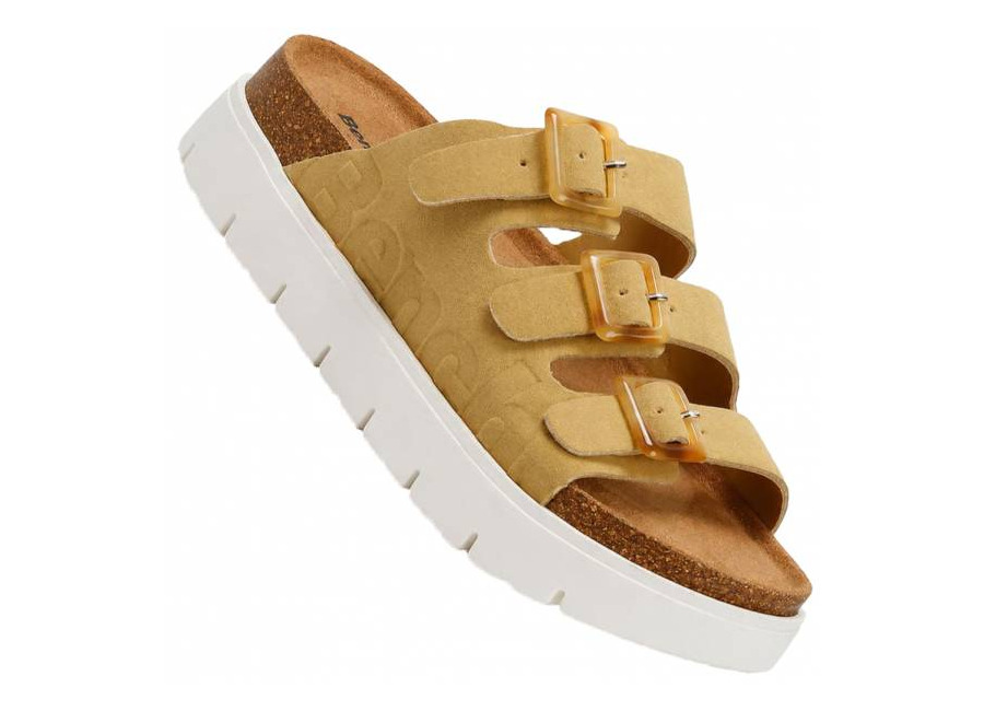 Bench Ushuaia Mujer Sandalia con triple hebilla