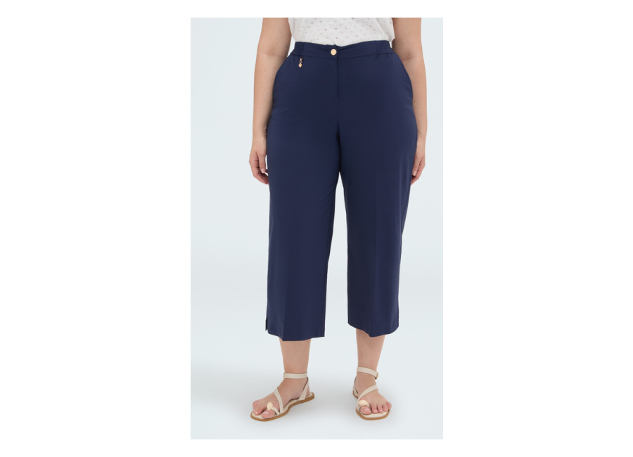 Fiorella Rubino Pantalones cropped ligero