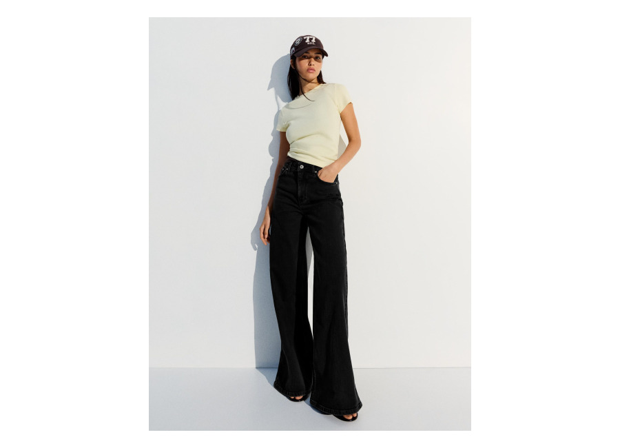 Jeans Wide Leg Tiro Alto Negro