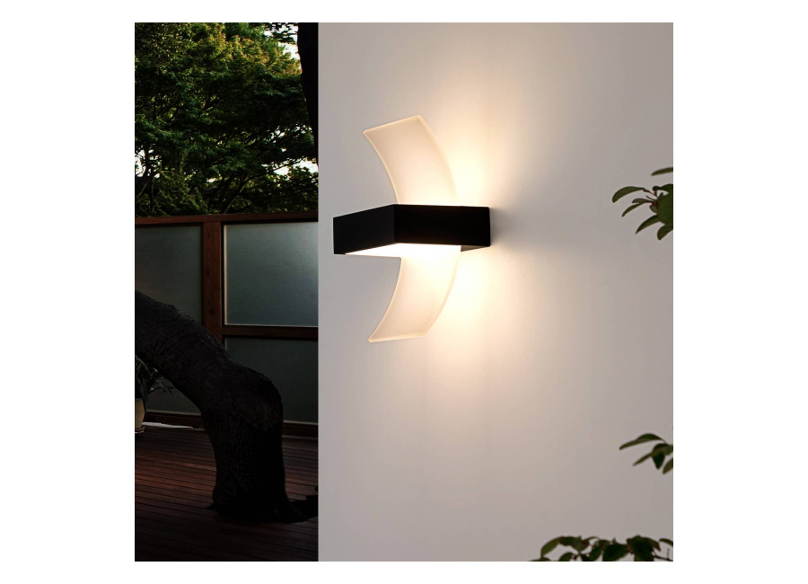 Lucande Aplique LED para exteriores Skadi arqueado