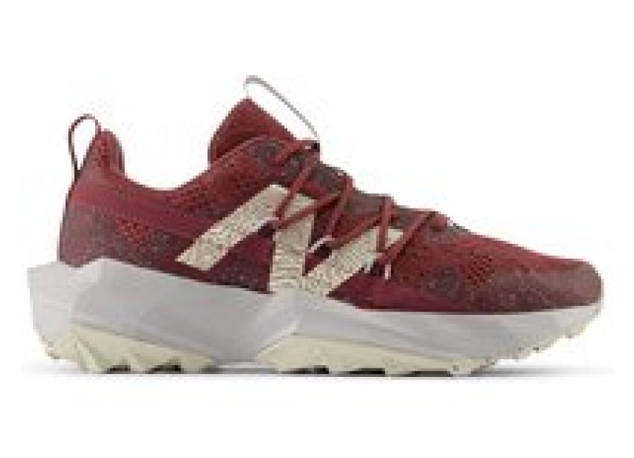 New Balance Tektrel Washed Burgundy | Zapatillas de Fitness Outlet | Mujer | Marrón