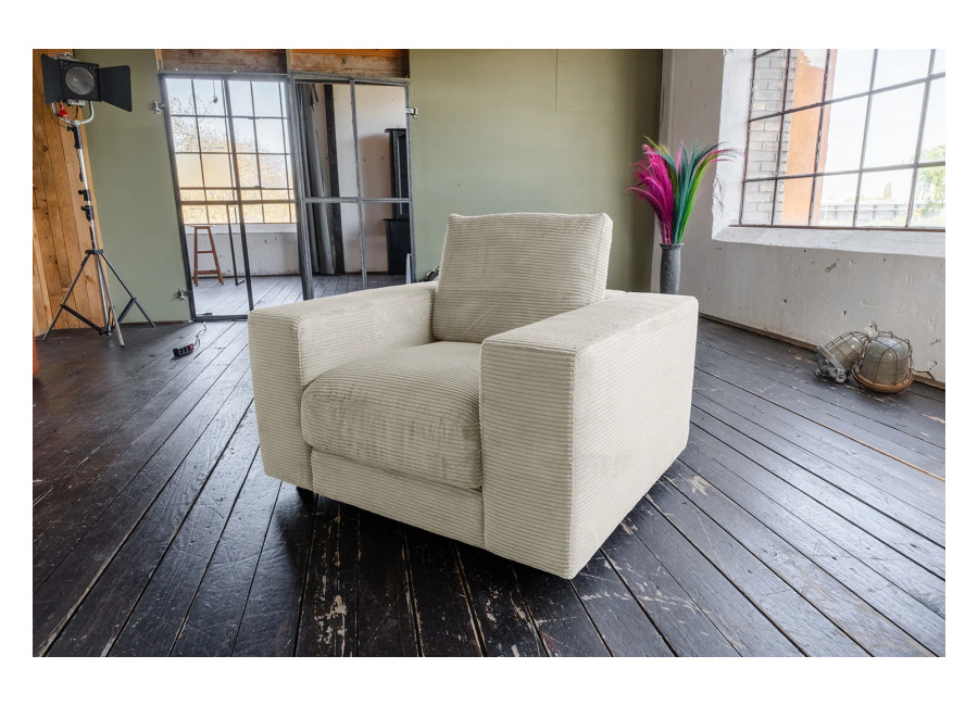 KAWOLA sillón MADELINE Pana crema blanco