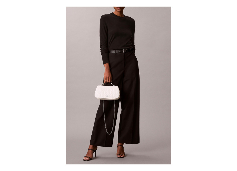 Calvin Klein Quilted Top Handle Crossover Lily White Talla: OS | Bandoleras Cruzadas Outlet | Mujer | Blanco