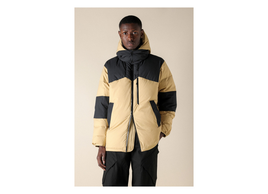 Mizuno Sl Gtx Windstopper Down Jacket Unisex Beige Taupe / Black | Chaquetas de Invierno Outlet | Unisex | Negro
