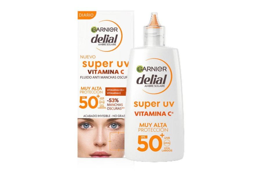 ¡30% DTO! Delial Super UV Vitamina C FPS50+ Crema Facial Fluida Anti-Manchas 40 ml