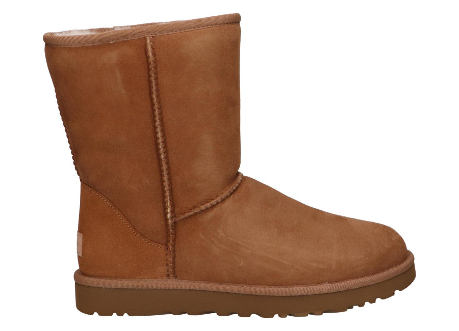 Ugg women’s and girls boots 1016223 Classic short ii 6 chestnut