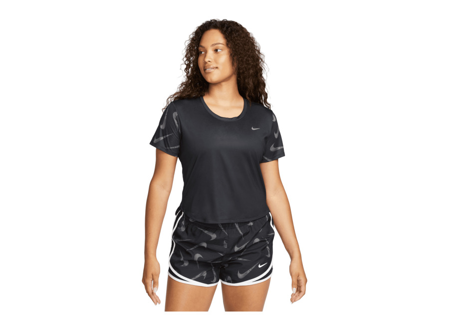Camiseta de manga corta Nike Dri-Fit Swoosh – Camiseta de running y entrenamiento Nike para mujer