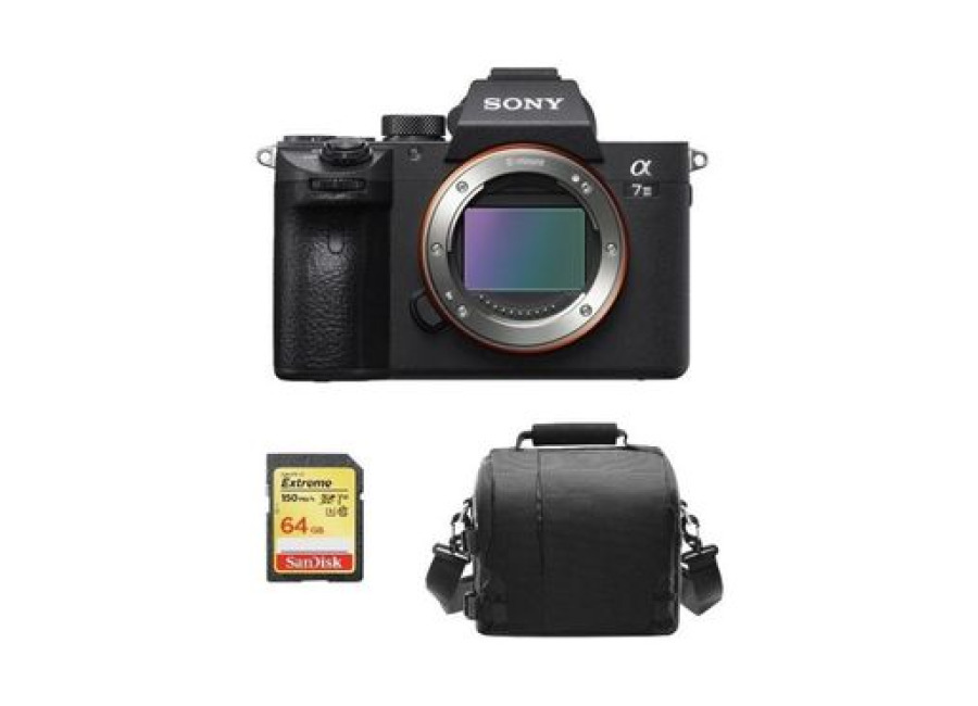 Sony A7 Iii Body + 64gb Sd Card + Camera Bag